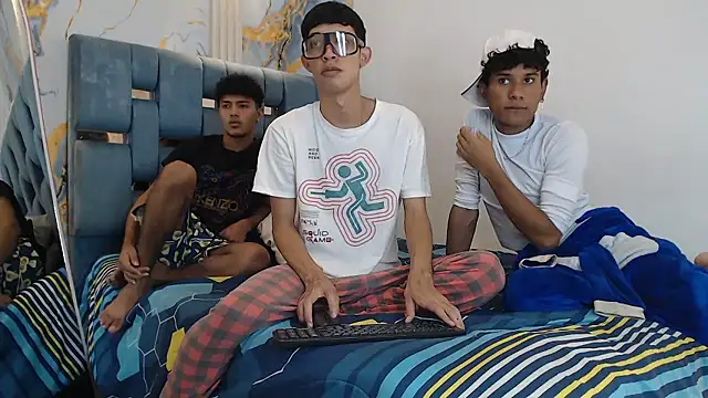 SWEET RABBIT1 online show from 01-11-26, 07:43