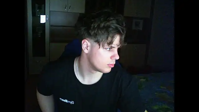 GymGuy0505 online show from 01-12-26, 03:41