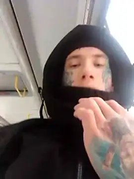 VERLIEBER11 online show from 12-21-25, 10:17