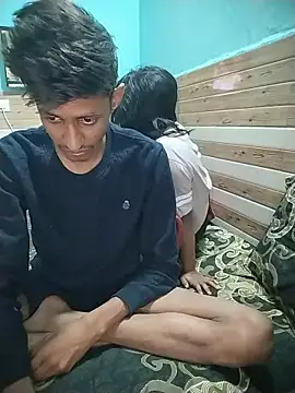 xoupleaura online show from 01-07-26, 08:14