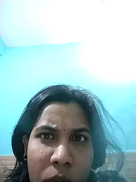 xoupleaura online show from 12-18-25, 11:30