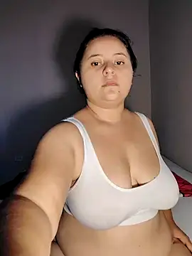 Snapshot of alexacurvy05 chatting on 02-12-26, 09:25 alexacurvy05 online show from 02-12-26, 09:25