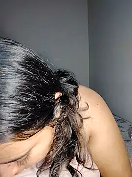 Snapshot of alexacurvy05 chatting on 02-03-26, 02:53 alexacurvy05 online show from 02-03-26, 02:53