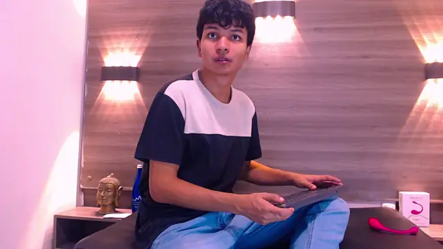 Joseph Gonzalez online show from 02-16-26, 07:01