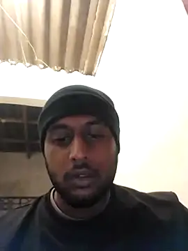 Snapshot of Mohandkim chatting on 05-17-26, 10:32 Mohandkim online show from 05-17-26, 10:32