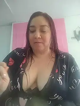 Snapshot of sharon_G chatting on 04-21-26, 06:03 sharon G online show from 04-21-26, 06:03