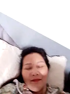 Snapshot of Cako-naka chatting on 12-22-25, 07:30 Cako-naka online show from 12-22-25, 07:30