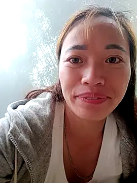 Snapshot of little-effy chatting on 05-10-26, 01:31 little-effy online show from 05-10-26, 01:31