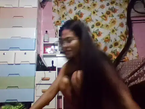 SexyApril online show from 12-22-25, 09:20