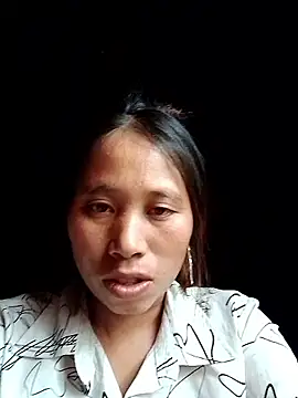 Snapshot of jikey- chatting on 12-20-25, 05:10 jikey- online show from 12-20-25, 05:10