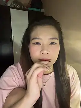 Bae1103  online show from 12-19-25, 05:26