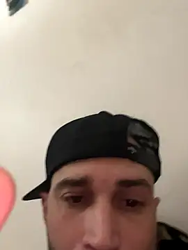 kingNQueen1211 online show from 12-22-25, 05:46