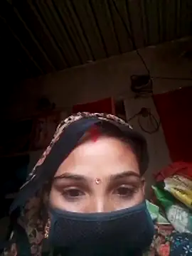 Laxmi9090 online show from 12-22-25, 11:54