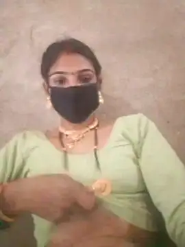 Laxmi9090 online show from 12-18-25, 09:25