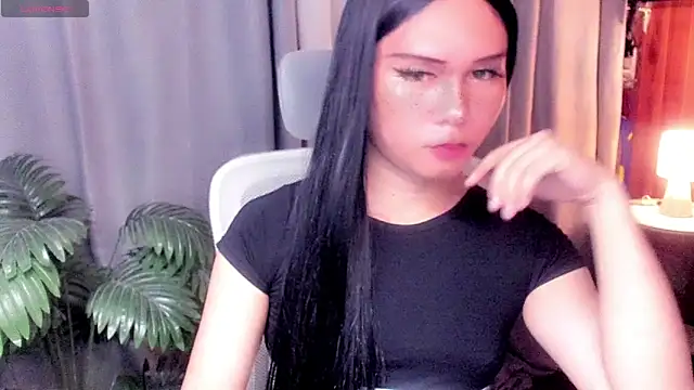 xSweet Gigi online show from 04-17-26, 06:22