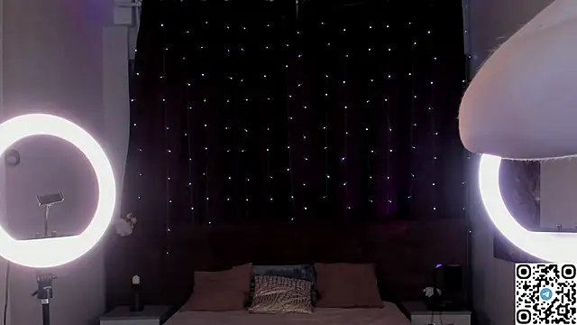 EmmaPratt online show from 02-15-26, 12:11