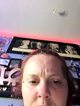 Snapshot of MidnightSeducer@xh chatting on 01-10-26, 06:42 MidnightSeducerxh online show from 01-10-26, 06:42