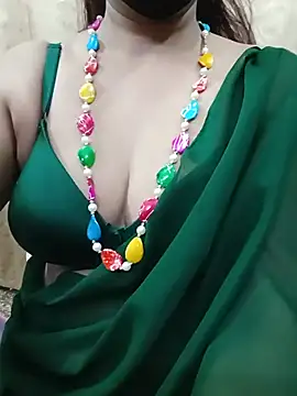 Snapshot of kusbu0077 chatting on 06-22-26, 01:22 kusbu0077 online show from 06-22-26, 01:22