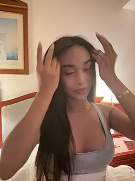 Snapshot of ValeriaDion chatting on 09-18-25, 06:16 ValeriaDion online show from 09-18-25, 06:16