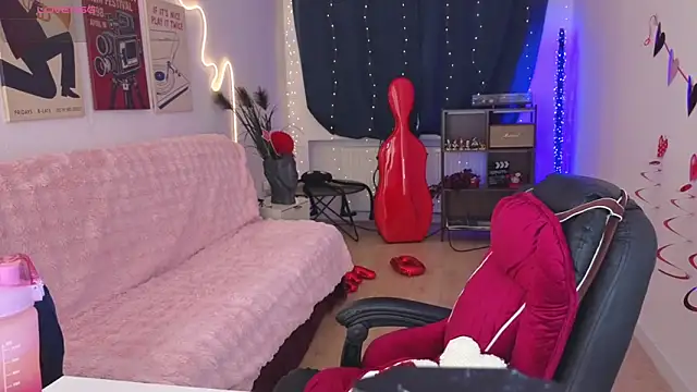 Snapshot of AlexsaStoyns chatting on 02-18-26, 02:24 AlexsaStoyns online show from 02-18-26, 02:24