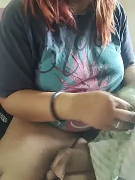 butterflyslay online show from 06-18-26, 05:17