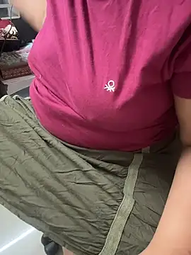 Snapshot of butterflyslay chatting on 03-29-26, 08:32 butterflyslay online show from 03-29-26, 08:32