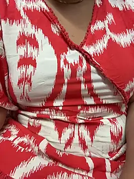 Snapshot of butterflyslay chatting on 03-31-26, 02:24 butterflyslay online show from 03-31-26, 02:24