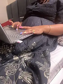 Snapshot of butterflyslay chatting on 03-27-26, 08:26 butterflyslay online show from 03-27-26, 08:26