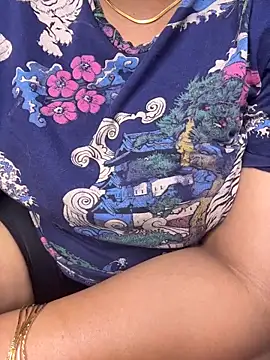 Snapshot of butterflyslay chatting on 03-20-26, 04:46 butterflyslay online show from 03-20-26, 04:46