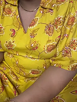 Snapshot of butterflyslay chatting on 03-20-26, 06:09 butterflyslay online show from 03-20-26, 06:09