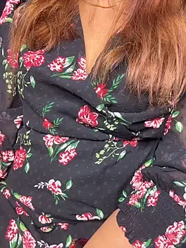 butterflyslay online show from 02-06-26, 01:51