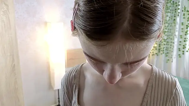 ViollaBloom online show from 12-17-25, 06:57