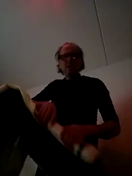 Olivassl22 online show from 03-31-26, 06:54