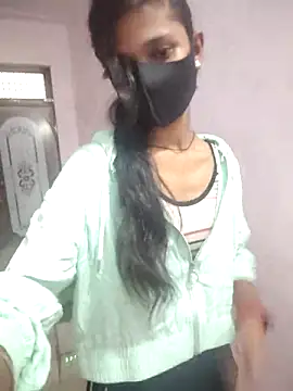 jaanvi-Rani online show from 06-17-26, 10:47