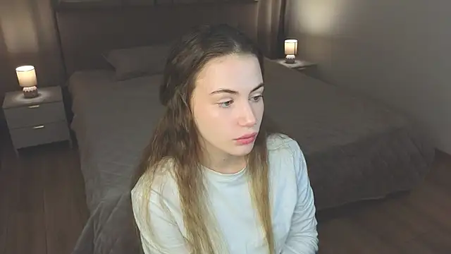 Snapshot of LouieRemeder chatting on 12-19-25, 04:16 LouieRemeder online show from 12-19-25, 04:16