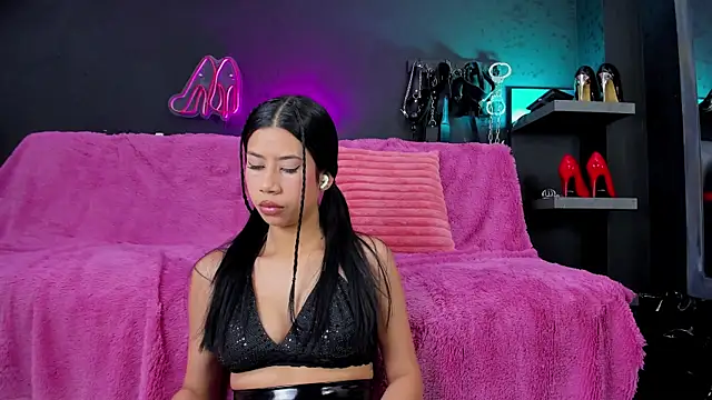 Snapshot of AquaRivers chatting on 12-20-25, 10:51 AquaRivers online show from 12-20-25, 10:51