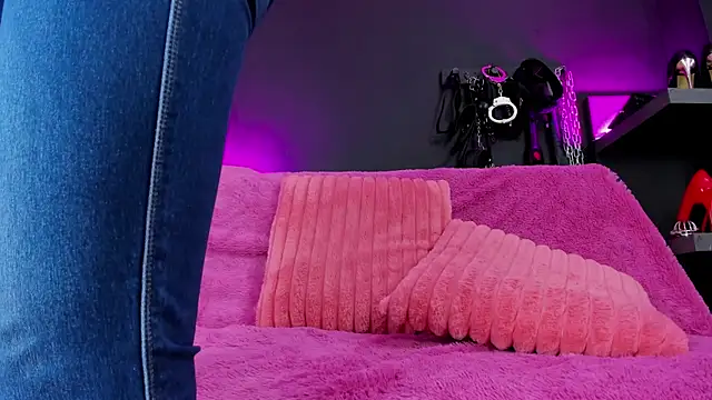 Snapshot of AquaRivers chatting on 01-07-26, 10:31 AquaRivers online show from 01-07-26, 10:31