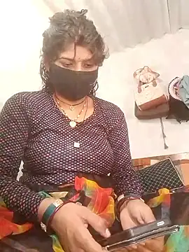 Snapshot of Aaisha_01 chatting on 06-09-26, 08:48 Aaisha 01 online show from 06-09-26, 08:48
