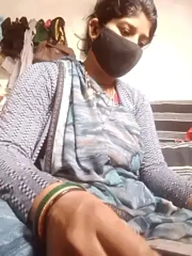 Aaisha 01 online show from 02-26-26, 04:45