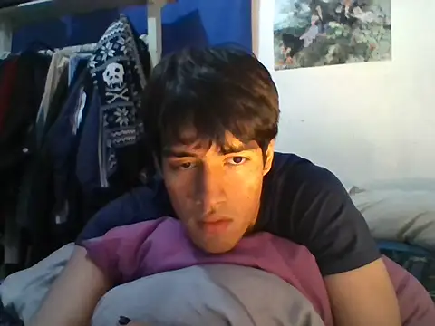 isalexhot online show from 12-17-25, 08:36