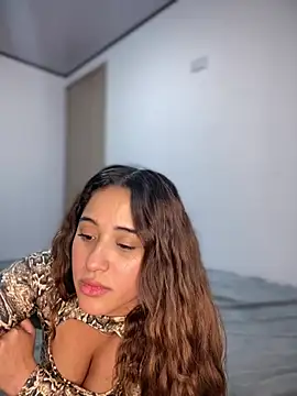 cherryluv   online show from 01-14-26, 02:31