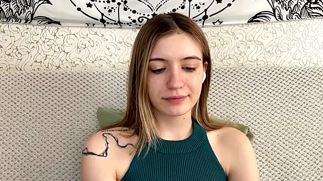 Shining Robi online show from 04-02-26, 01:18