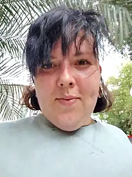 Snapshot of Divine_Pouvoir chatting on 02-17-26, 07:55 Divine Pouvoir online show from 02-17-26, 07:55