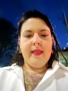 Divine Pouvoir online show from 04-02-26, 11:33