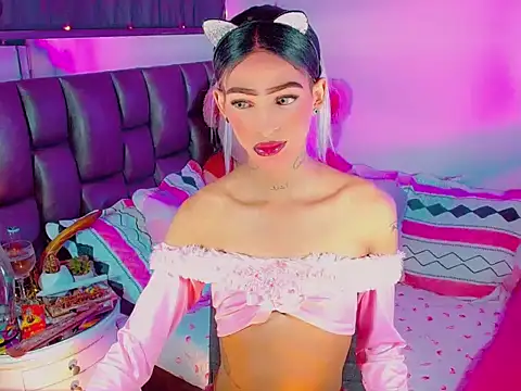 Snapshot of agathaferrer3 chatting on 02-18-26, 06:44 agathaferrer3 online show from 02-18-26, 06:44