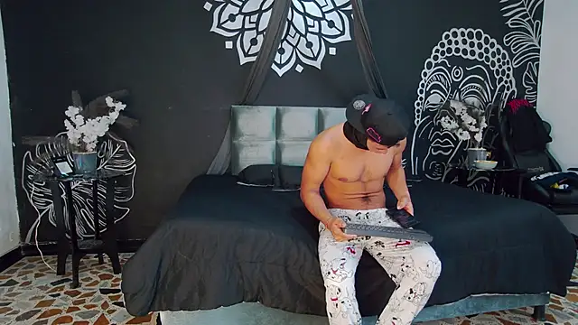 Snapshot of MagnusKnight_ chatting on 01-14-26, 01:26 MagnusKnight online show from 01-14-26, 01:26