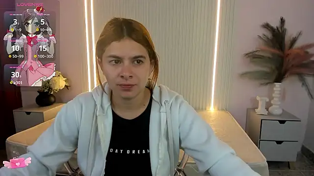 VivianOwen9 online show from 02-16-26, 12:59