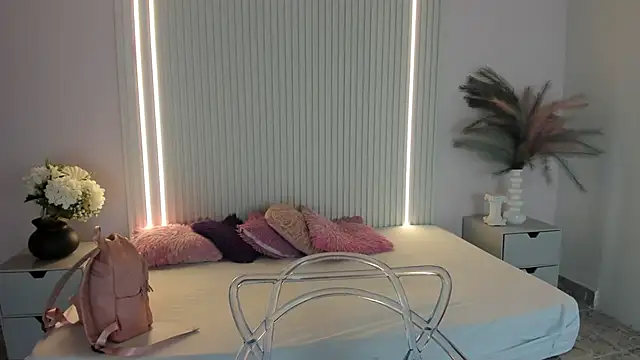 VivianOwen9 online show from 02-27-26, 12:05