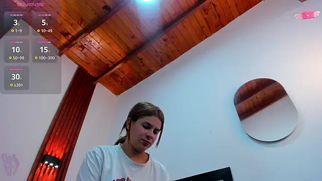 VivianOwen9 online show from 01-10-26, 06:25