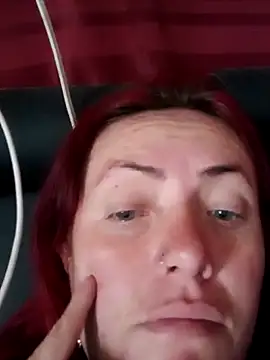 Snapshot of Annelis1 chatting on 12-15-25, 05:30 Annelis1 online show from 12-15-25, 05:30